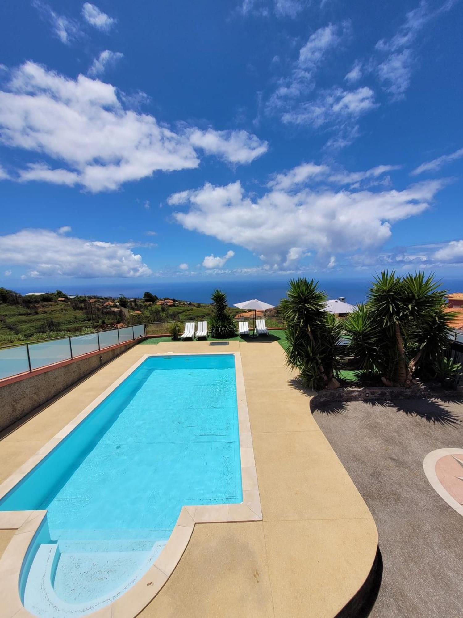 Sunset Paradise Villa With Heated Pool Кальєта Екстер'єр фото